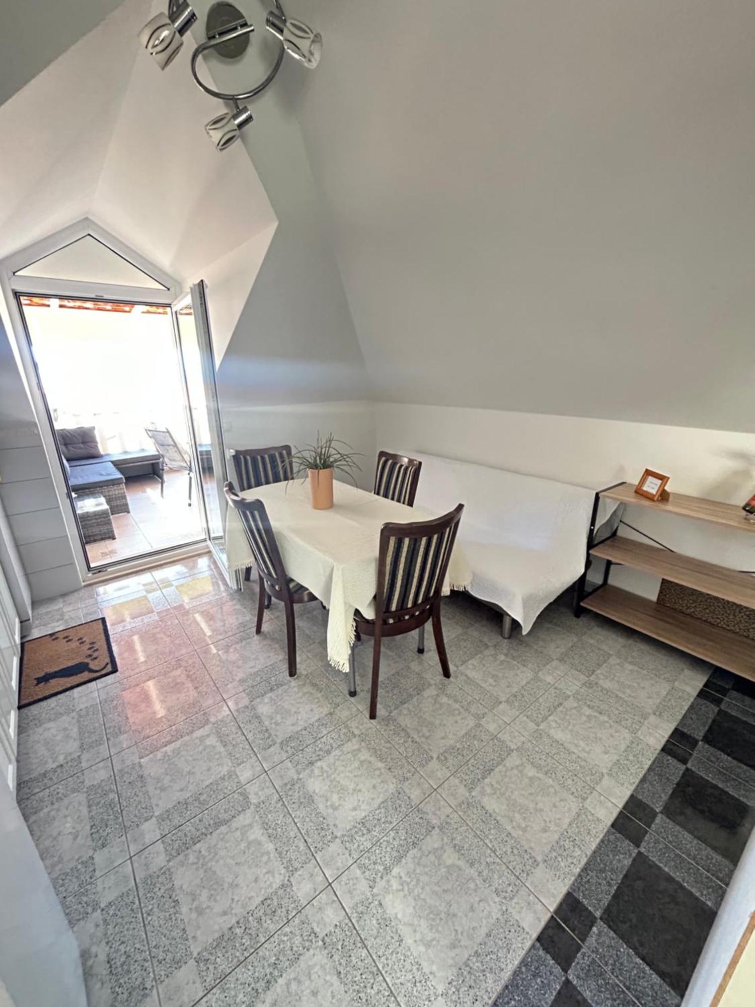 Apartments Sanda 2 Promajna Exterior photo